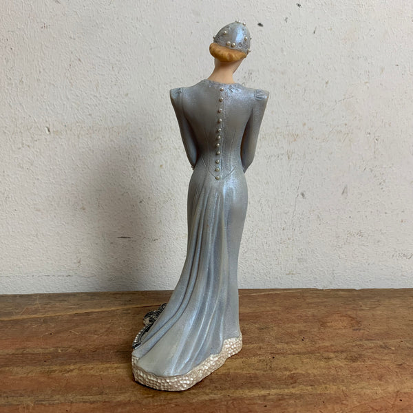 Figur The Latest Thing Wedding Belles‘