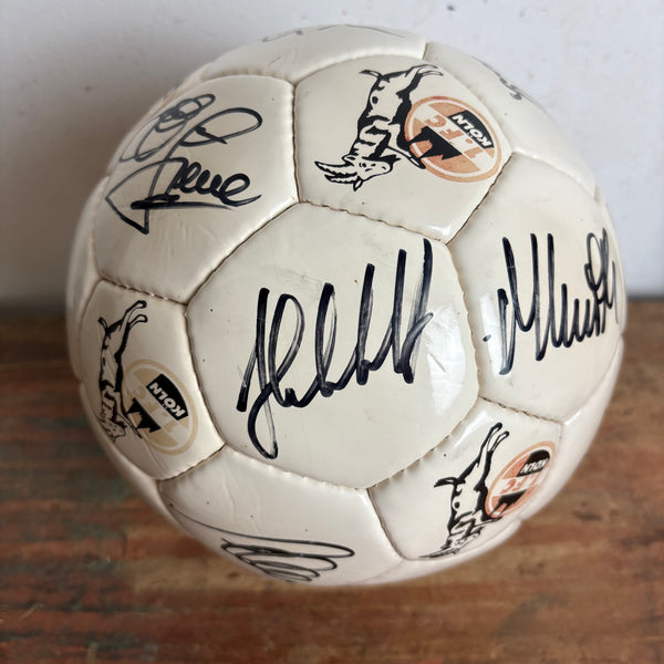 Spielball Fußball 1. FC Köln mit Autogrammen allen Spielern