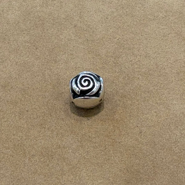 Pandora Rosenknospe Charm 925er Sterling Silber