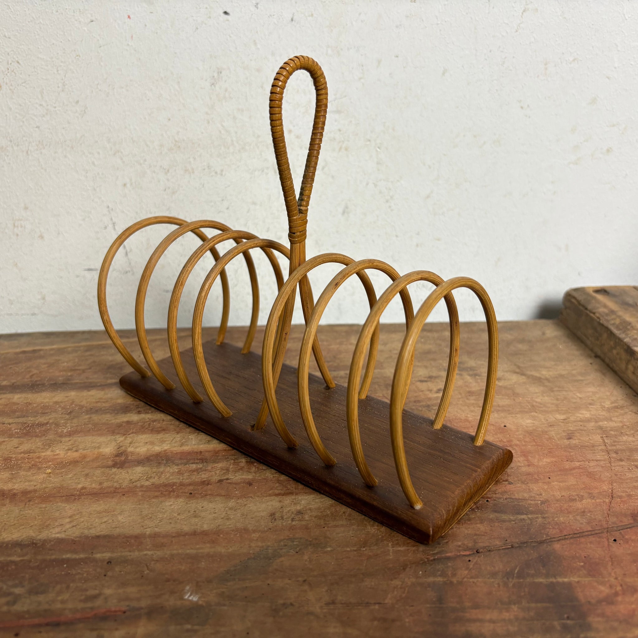 Vintage Mid Century Toastbrot Halter aus Teakholz