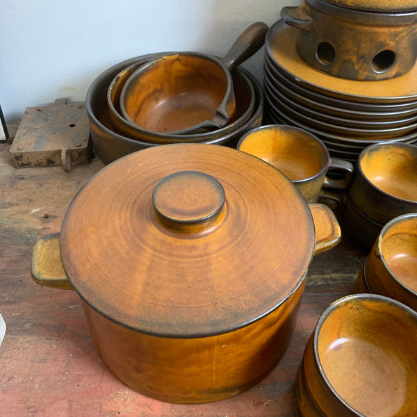 Vintage Kaffee / Tee Service Sompex Tekton 200 braun von Keramisches Werk Heisterholz
KWH