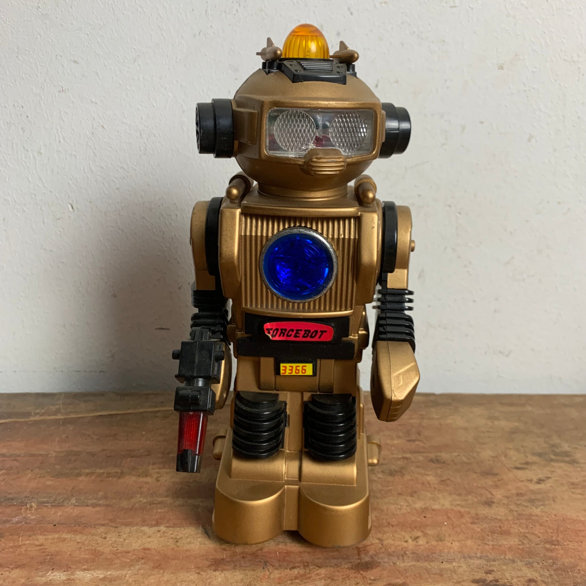 Vintage Spielzeug Roboter von Botoy