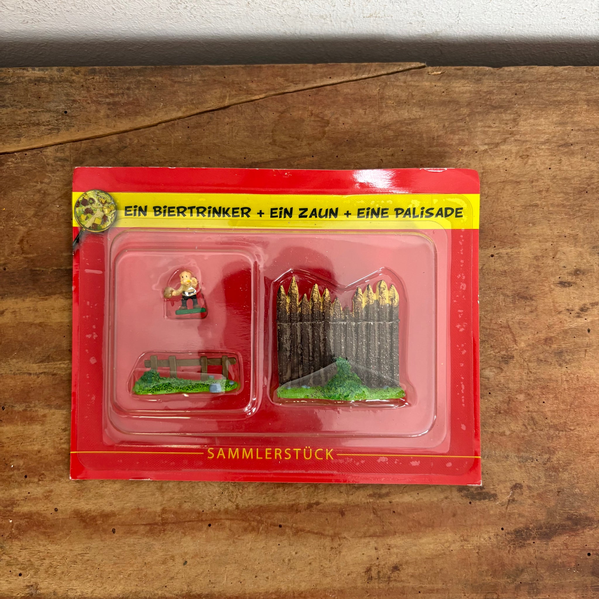 Asterix Das gallische Dorf Figur  Nr. 51 EiN BiERTRiNKER + EiN ZAUN + EiNE PALISADE von Hachette
