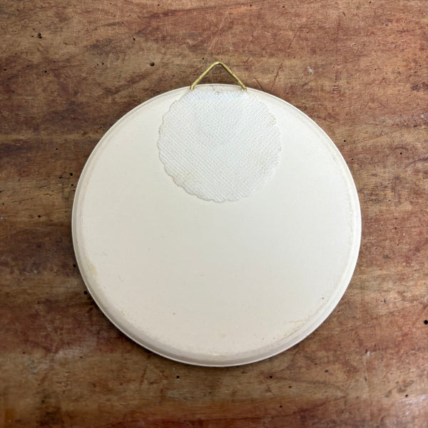 Vintage kleiner Wandteller November von Joan Walsh Anglund