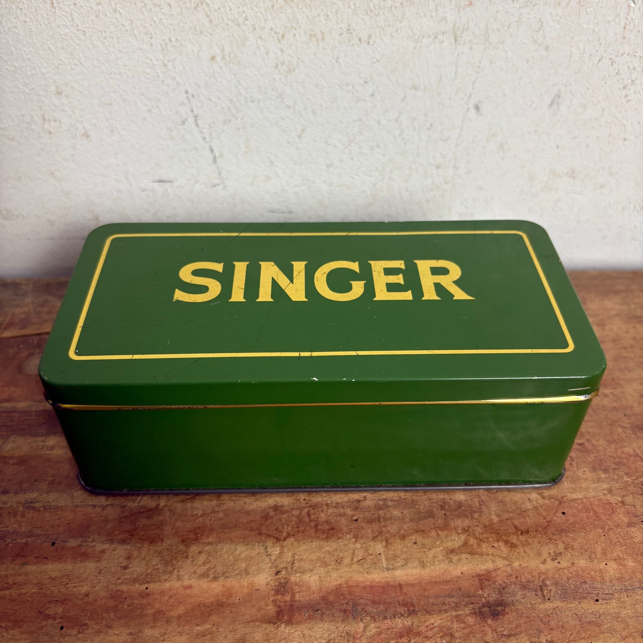 Vintage Blechdose Singer Nähmaschinen
