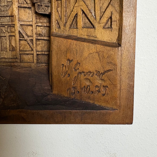 Geschnitztes Holz Relief Bild Ungestülpter Zuckerhut Hildesheim