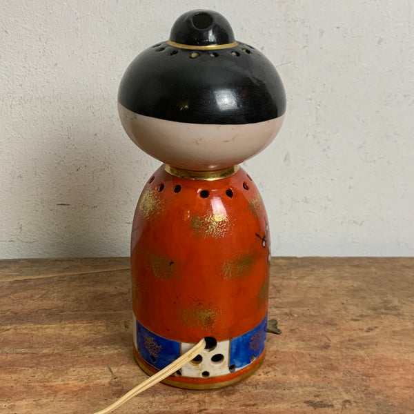 Mid Century Rauchverzehrer Asiate