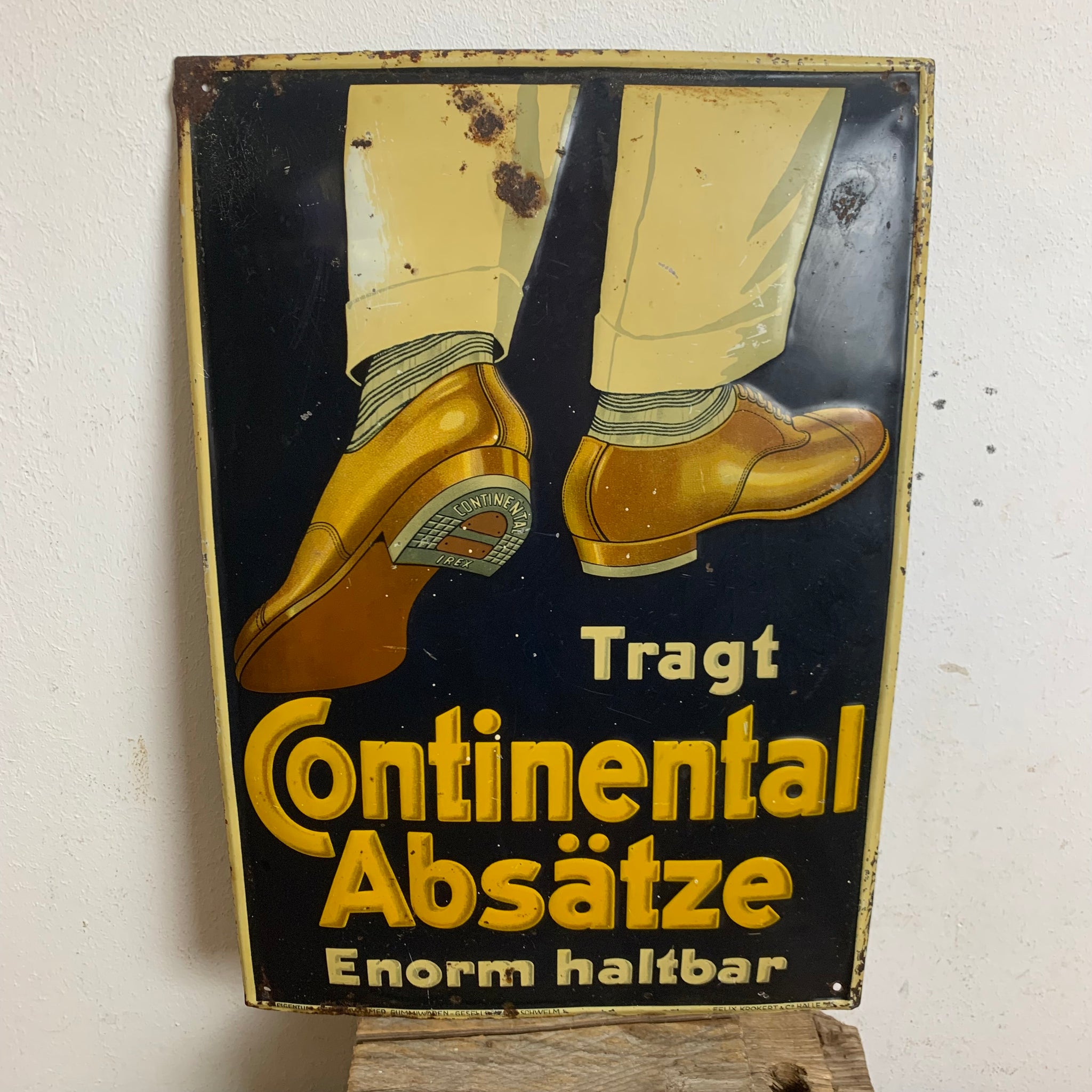 Vintage Blechschild Continental Absätze