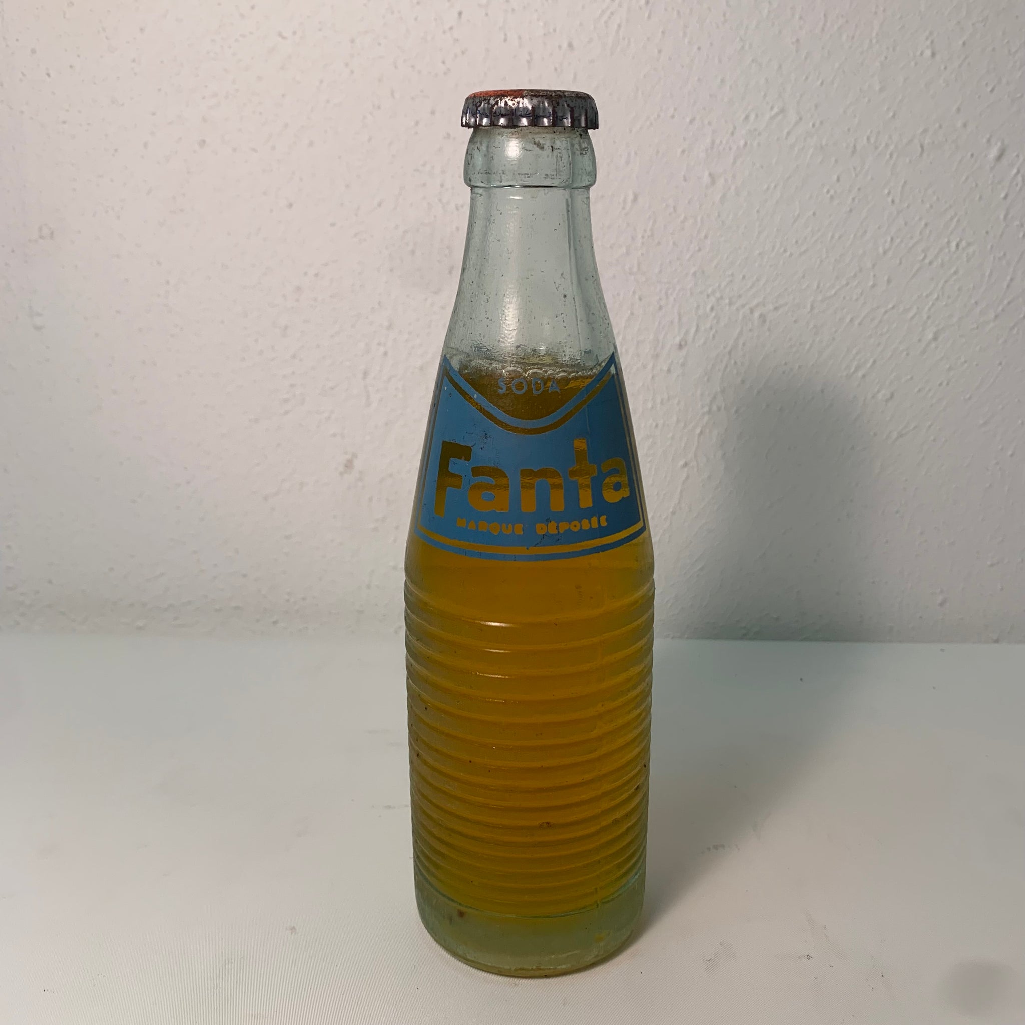 Vintage Fanta Glasflasche arabische Schrift