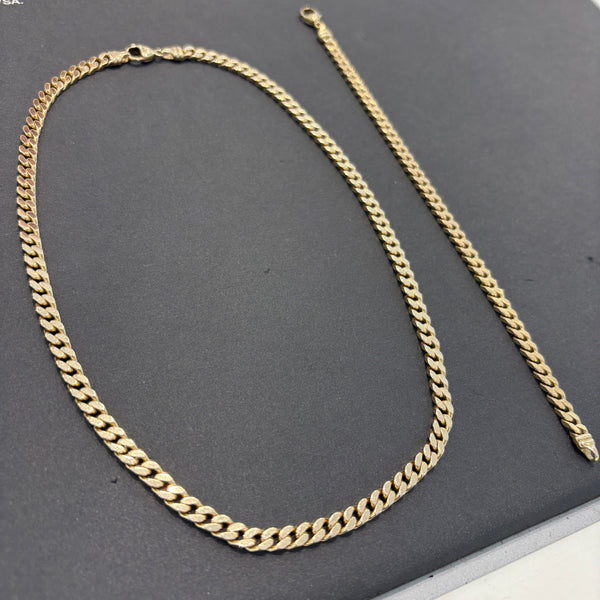 Panzerkette 585er Gold mit dazugehörigen 333er Panzerarmband