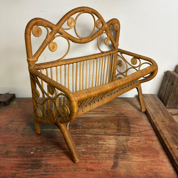 Vintage Rattan Peacock Magazine Rack Paravent Emanuelle