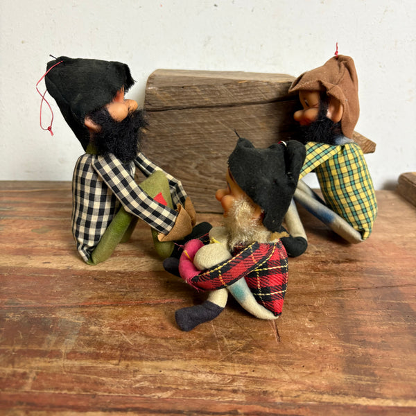 3 vintage Hillbilly Figuren von Jestia Japan