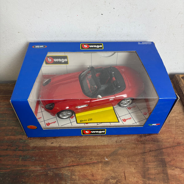 BMW Z8 von Bburago
