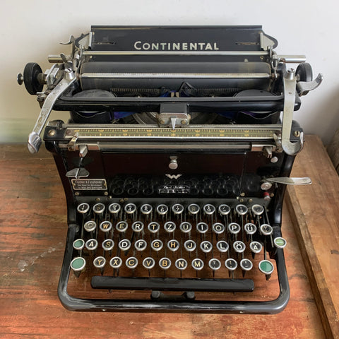 Antike Schreibmaschine von Continental