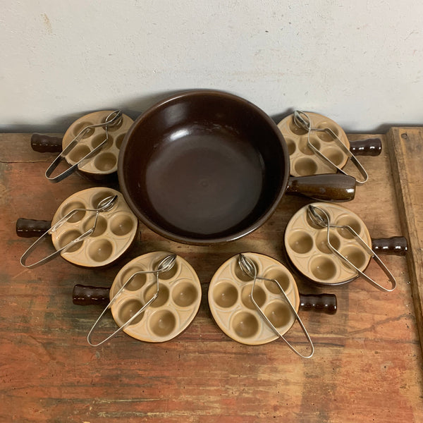 Vintage 6er Set Keramik Schneckenpfännchen von Emile Henry France