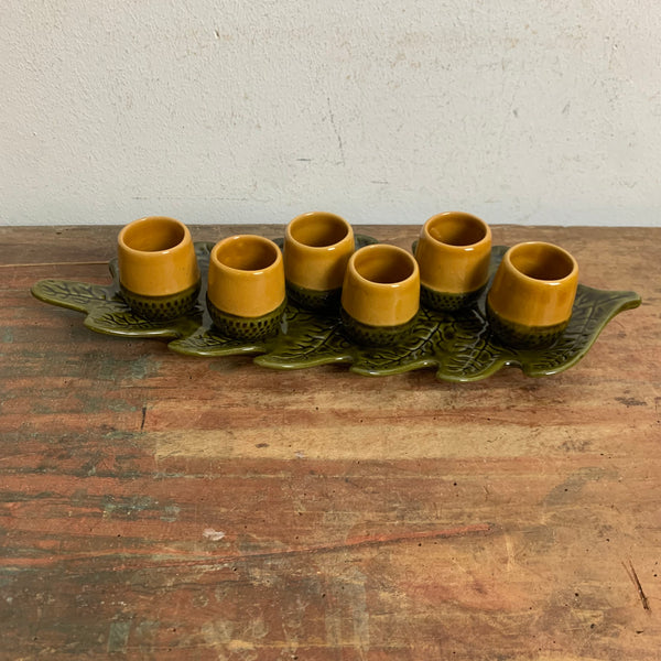 Vintage Keramik Schnaps Becher Eichel auf Eichenblatt