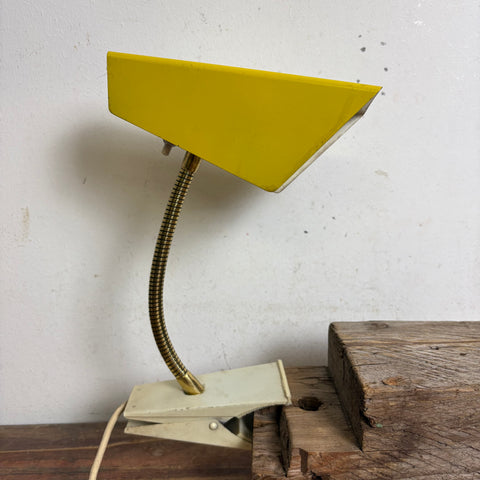 Vintage Mid Century Schwanenhals Lampe von HOSO