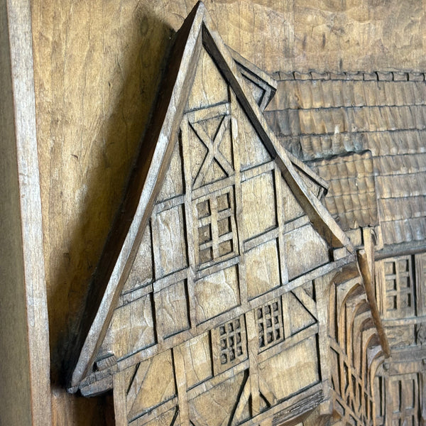 Geschnitztes Holz Relief Bild Ungestülpter Zuckerhut Hildesheim