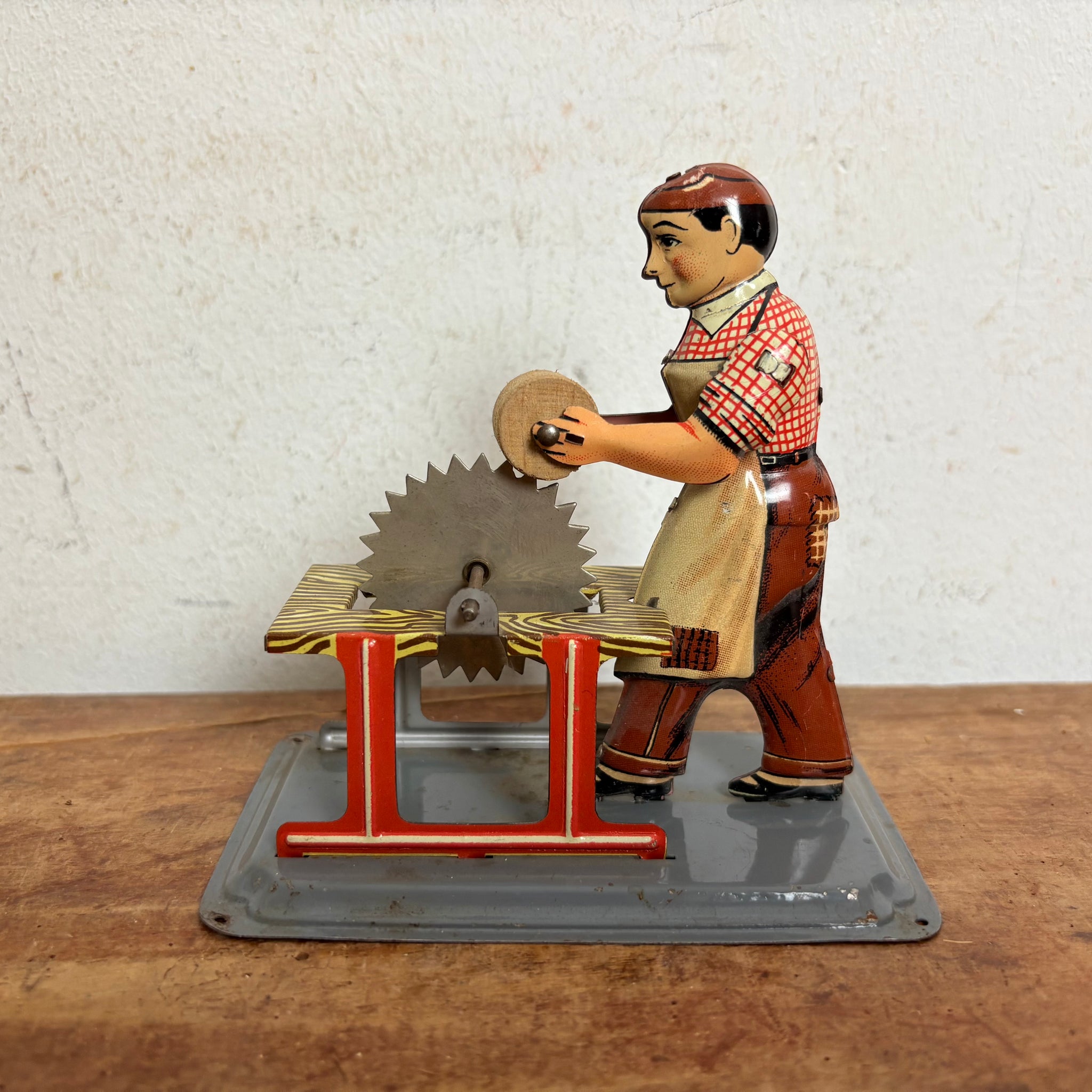 Blechspielzeug Antriebsmodell Dampfmaschine Mann mit Säge von Arnold