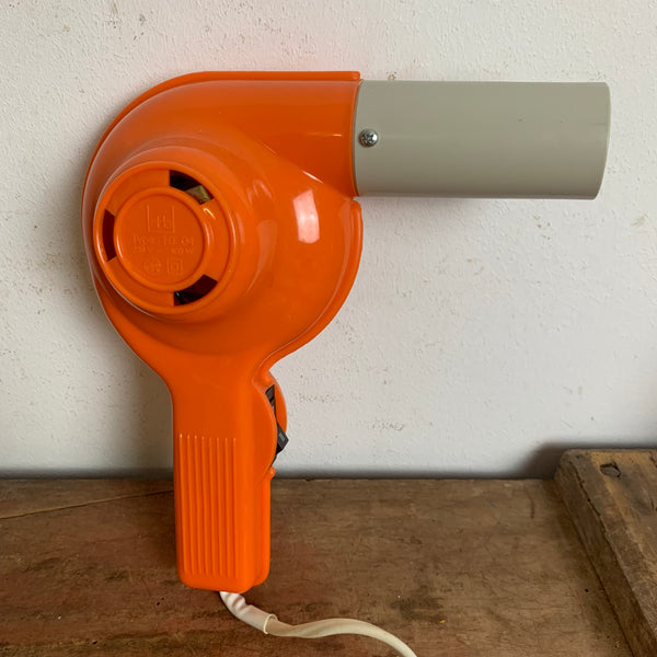 Vintage Haartrockner mit Ondulierdüse von exclusiv
