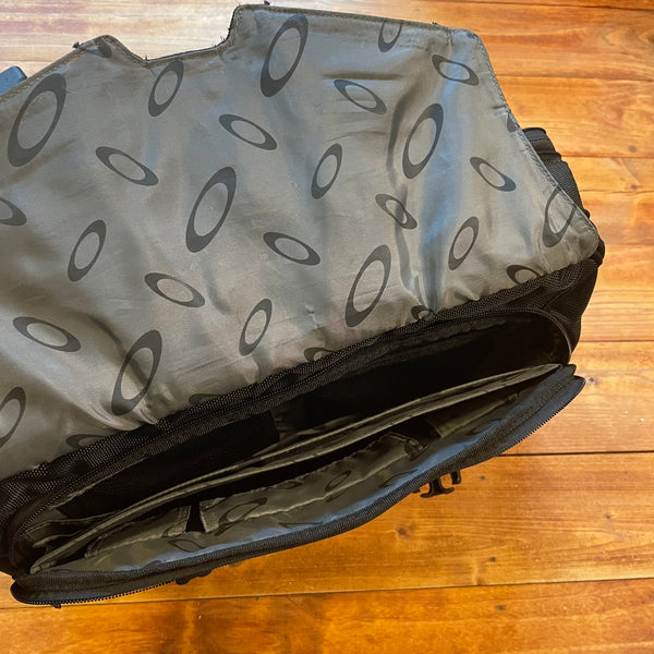 Oakley Sling Bag - Early 2000s Vintage