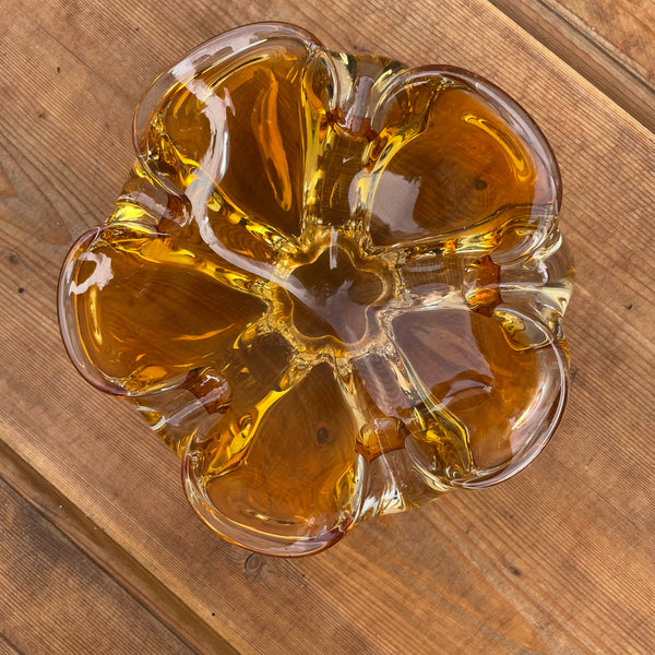 Mid Century Aschenbecher aus Glas von Josef Hospodka