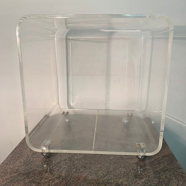 Vintage Space Age Beistelltisch aus Acrylglas auf Rollen