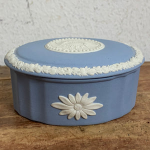 Vintage Wedgwood Deckel Dose