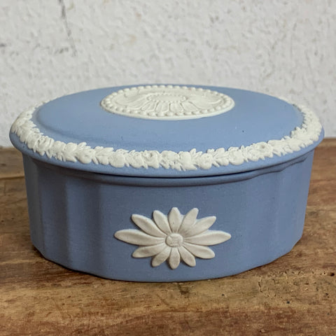 Vintage Wedgwood Deckel Dose