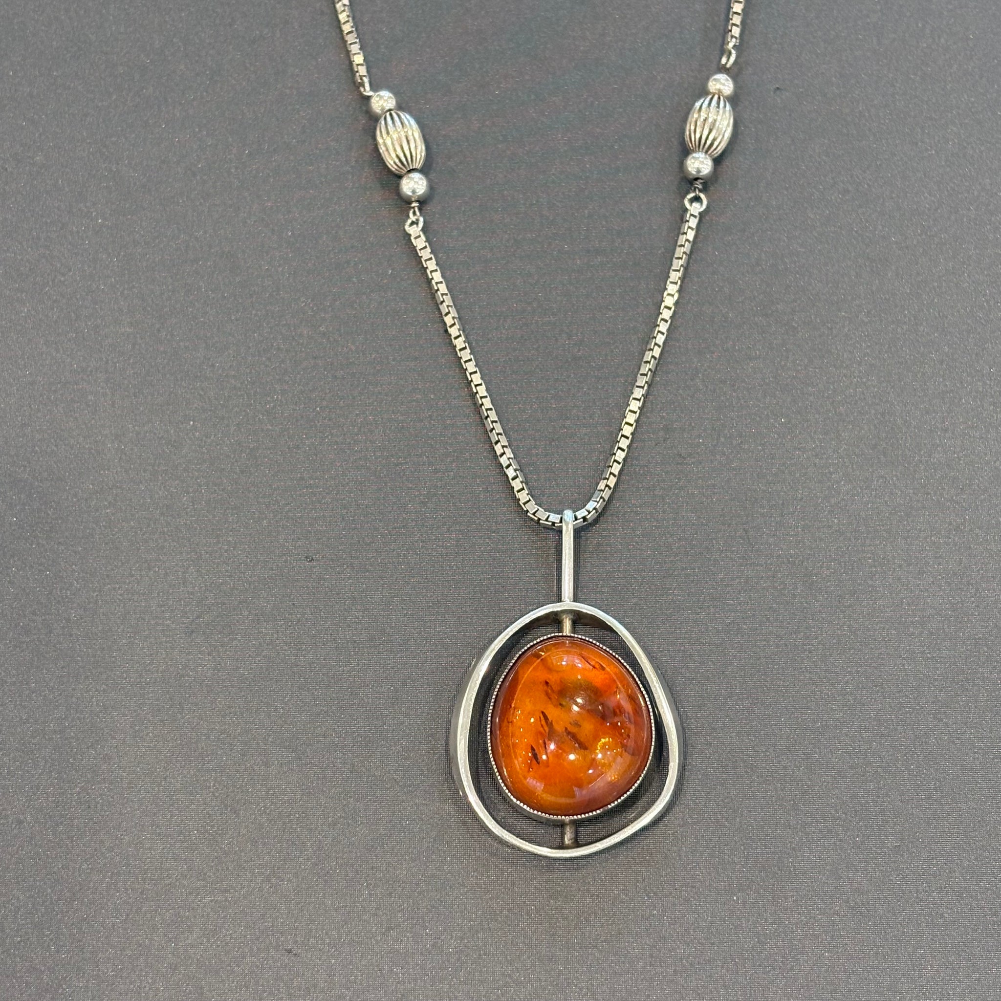 Art Deco lange Silber Kette mit Bernstein Anhänger