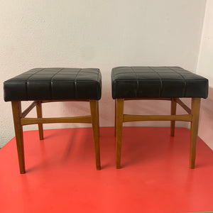2 Mid Century Design Hocker