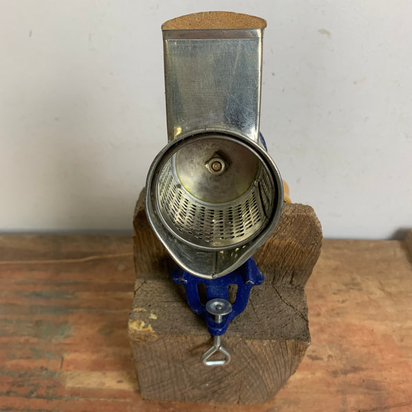 Vintage schwedische Tisch Trommel Reibe