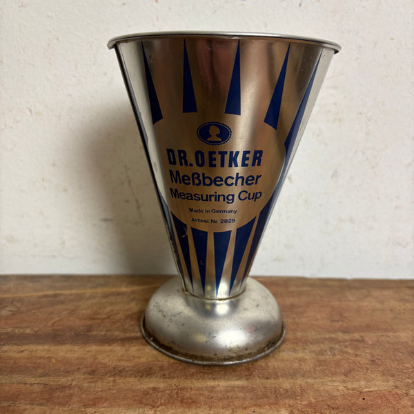 Vintage Meßbecher von Dr. Oetker
