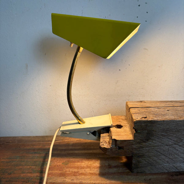 Vintage Mid Century Schwanenhals Lampe von HOSO