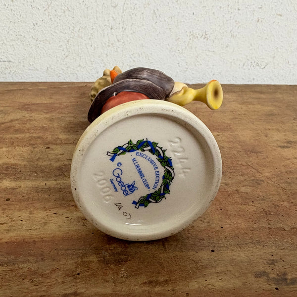 Vintage Spring Song M.I. Hummel Figur 2244 von Goebel