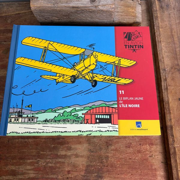 Modell Figur und Buch Tim und Struppi der Gelbe Doppeldecker mit Schulze aus Die schwarze Insel