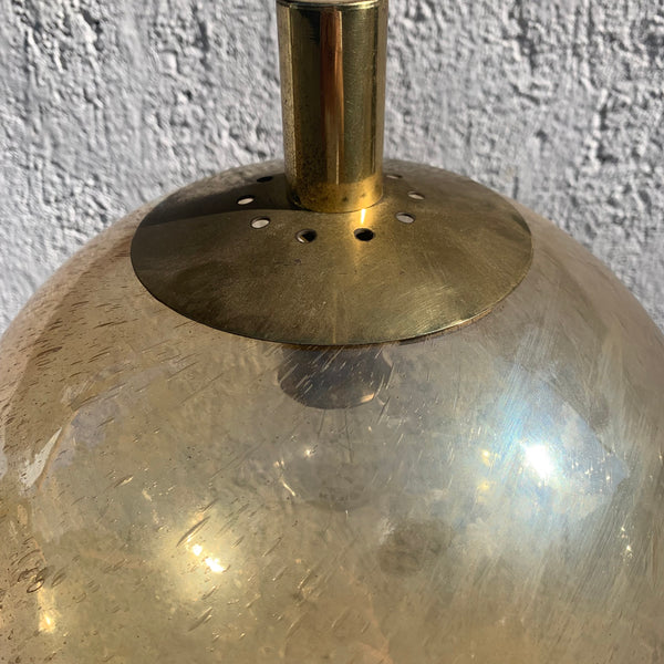 Großer bernsteinfarbene Kugellampe aus Blasenglas von Peill und Putzler