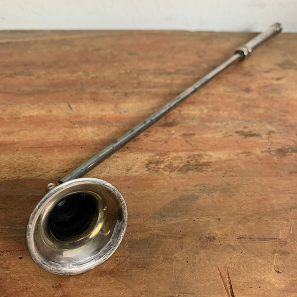 Vintage versilberter beweglicher Kerzenlöscher