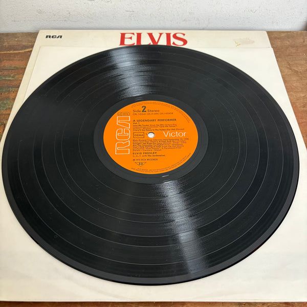 LP Elvis Presley A Legendary Performer - Volume 1