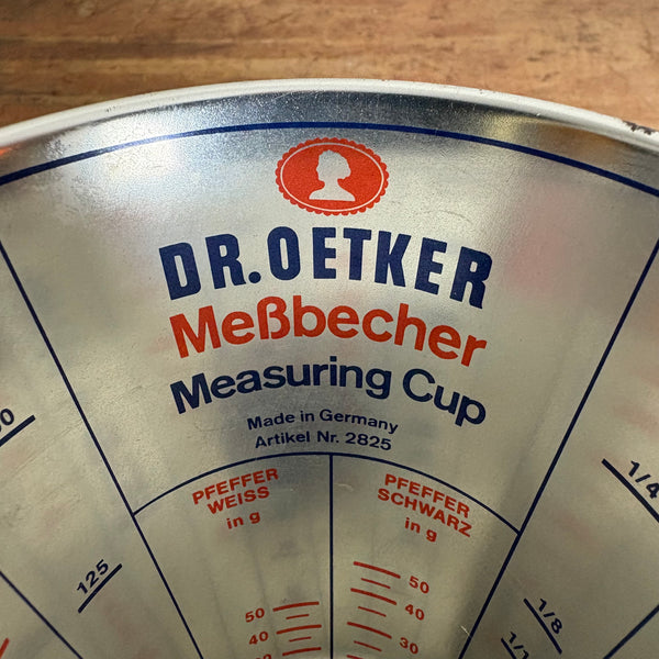 Vintage Meßbecher von Dr. Oetker