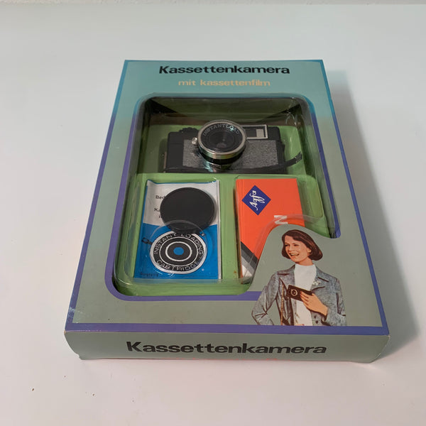 Vintage Kassettenkamera Cartridge mit Kassettenfilm von Agfa OVP