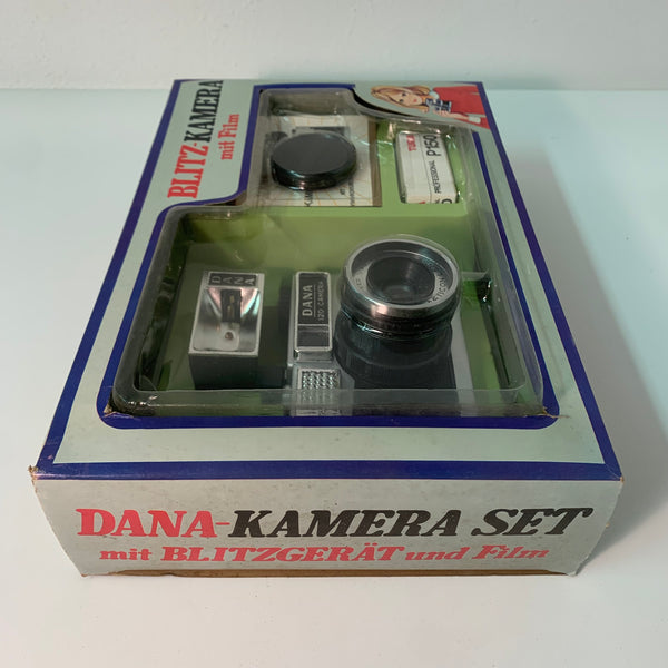 Vintage Blitz Kamera Dana mit Film von Tura OVP