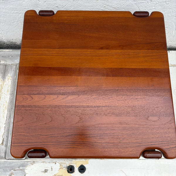 Vintage Dänischer Teak Beistelltisch von Niels Bach für Randers Møbelfabrik