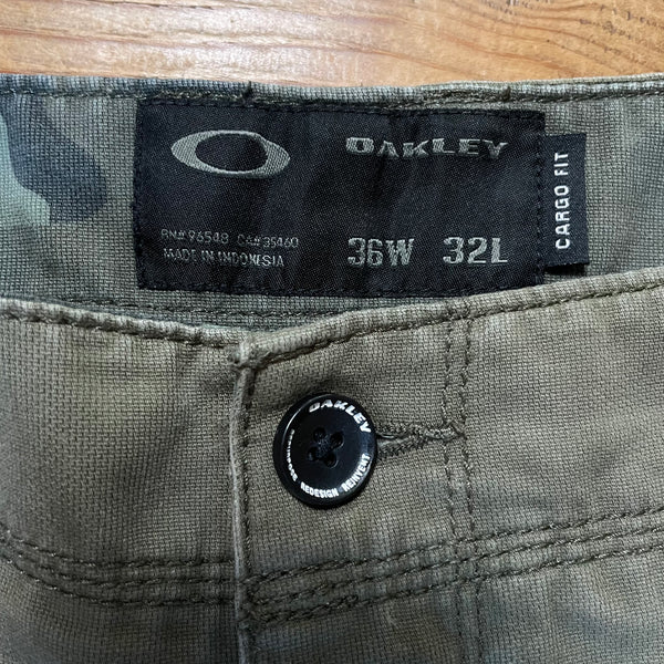 Oakley Cargo Hose - Vintage