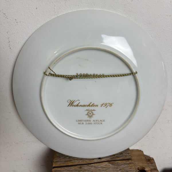 Vintage Noritake Weihnachtsteller 1976