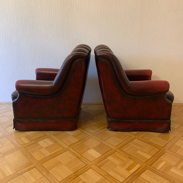 2 vintage Chesterfield Sessel in dunkelrot