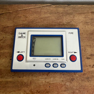 Vintage Nintendo Game & Watch 1980 Handheld-Videospiel Fire