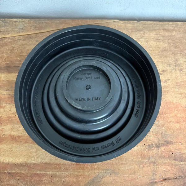 Vintage italienischer Design Aschenbecher von Mario Bettucci für Pirelli