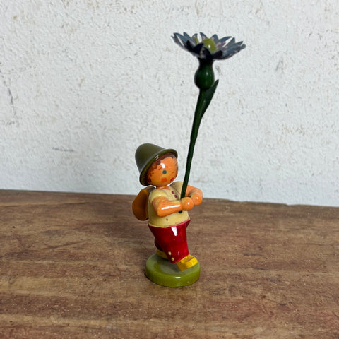 Blumenkind Junge mit blauer  Blume von Weha