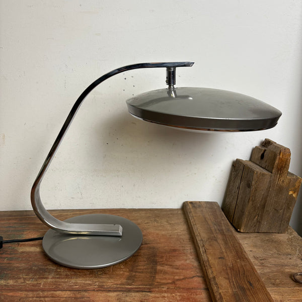 Boomerang Tischlampe 520 von Luis Perez De La Oliva für Fase